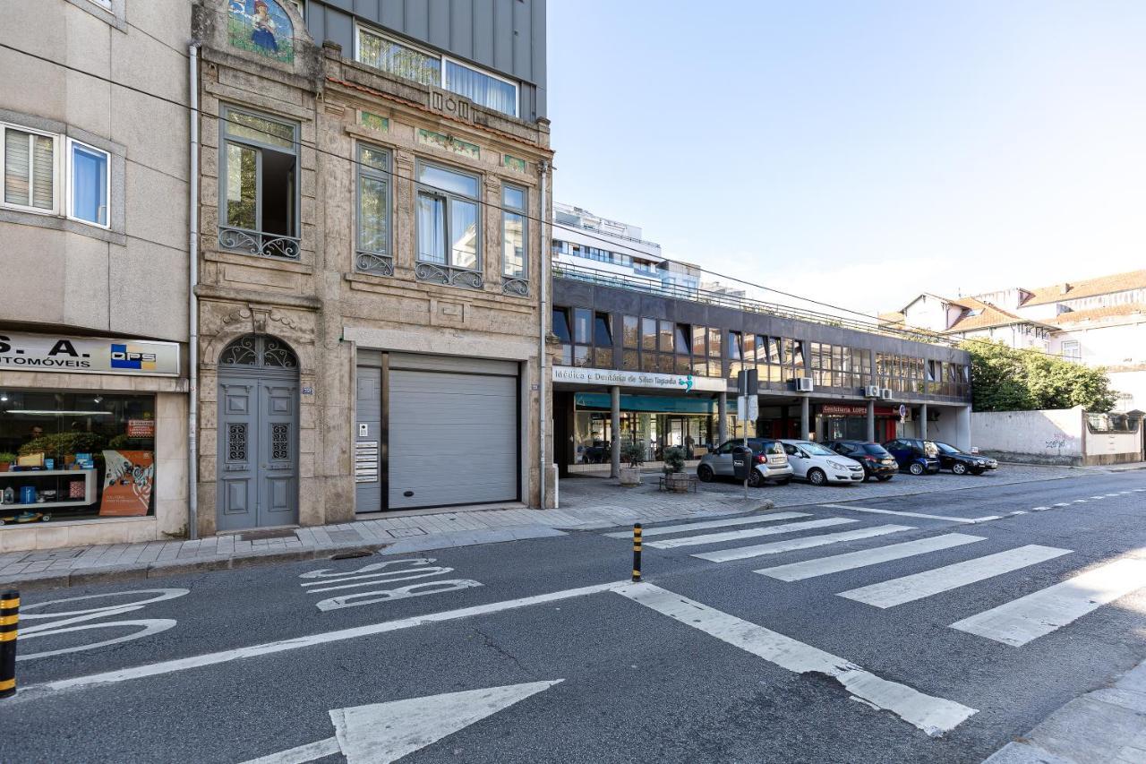 Feel Corporate Housing Marques Apartment Porto Luaran gambar